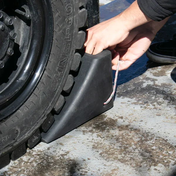 Calço para Caminhão: O que Diz a Legislação?