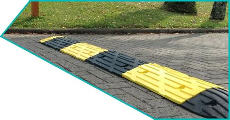 Lombada Modular ou Redutor de Velocidade em Concreto? Qual é Melhor?