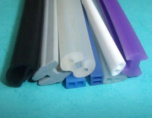 Perfil de Silicone com Resistência a Vapor: Aplicações na Indústria Sanitária