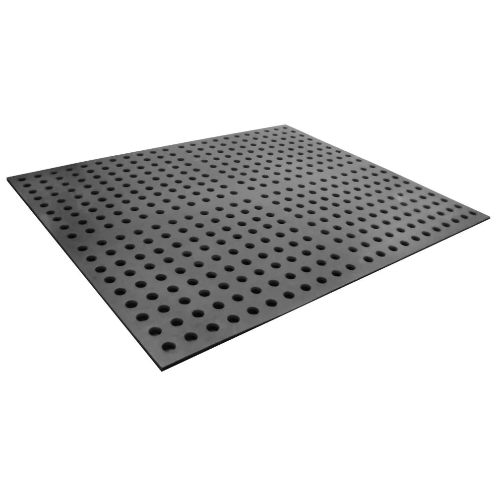 Estrado de borracha vazado